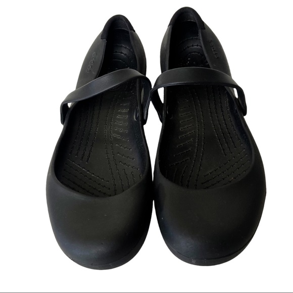 Crocs Alice Closed Toe Mary Jane Flats - Picture 3 of 10